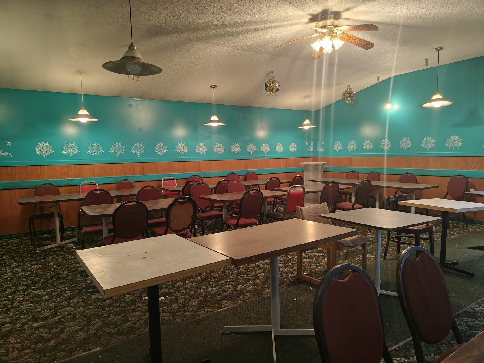 Wide view of the Platania Tavern dining area